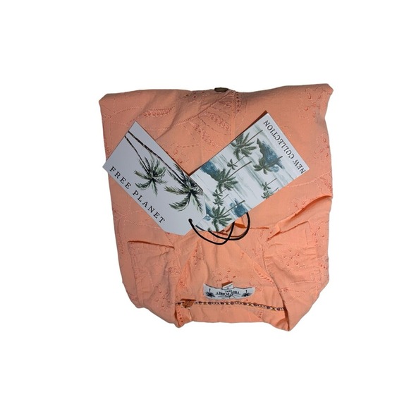 Free Planet New Collection SS Cotton Collared Button Down Faded Rose Mens S NWT - Picture 2 of 6